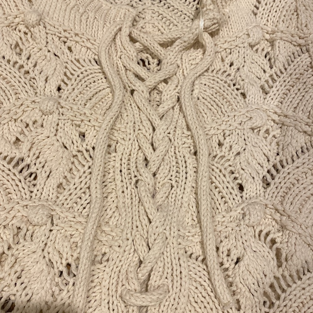 Zara - Crochet Sweater - S - Picture 3 of 7